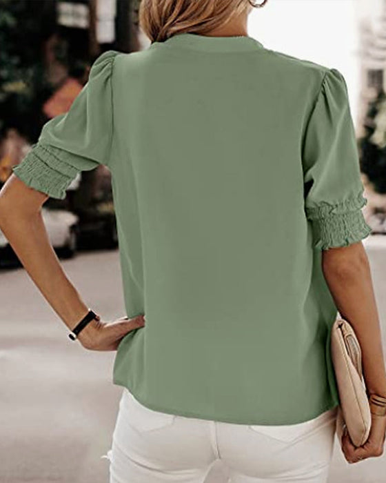 V-hals kortermet bluse