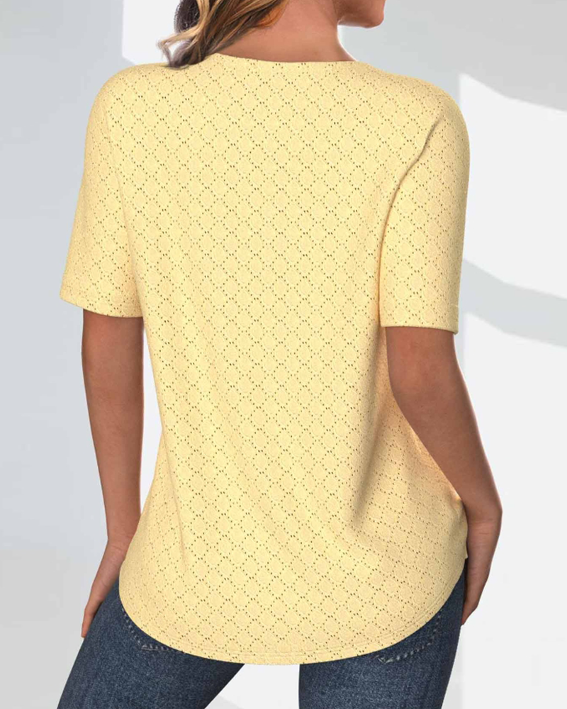 Enkel ensfarget kortermet casual topp