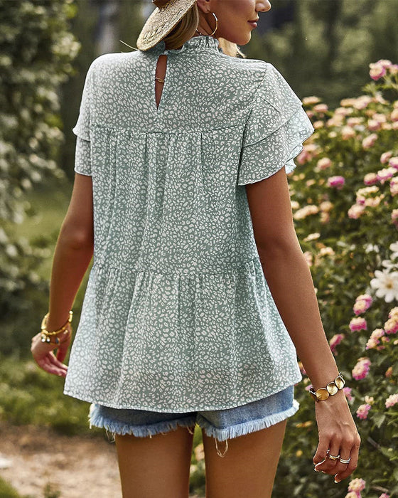 Chiffonskjorte med polka-prikket med kortermet