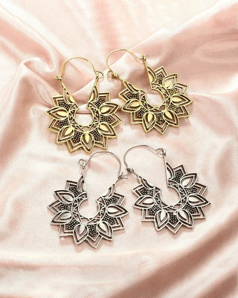 Overdrevne hule vintage øredobber