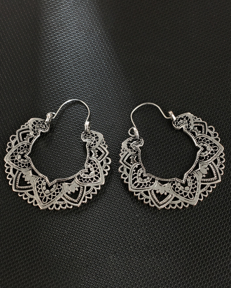 Overdrevne hule vintage øredobber