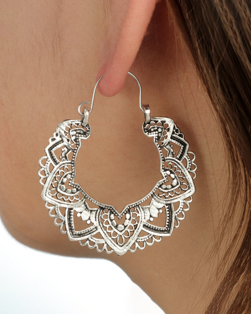 Overdrevne hule vintage øredobber