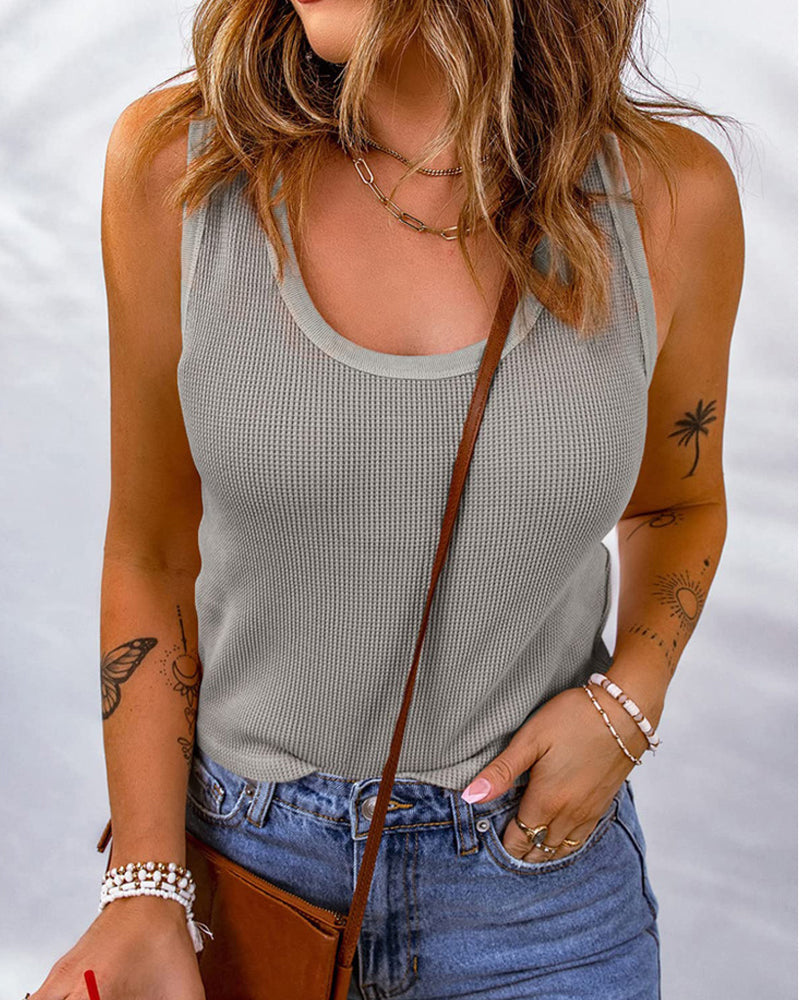 U-halset tanktop i ensfarget