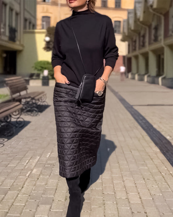 Fasjonabel Halv Turtleneck Kjole Med Lange Ermer