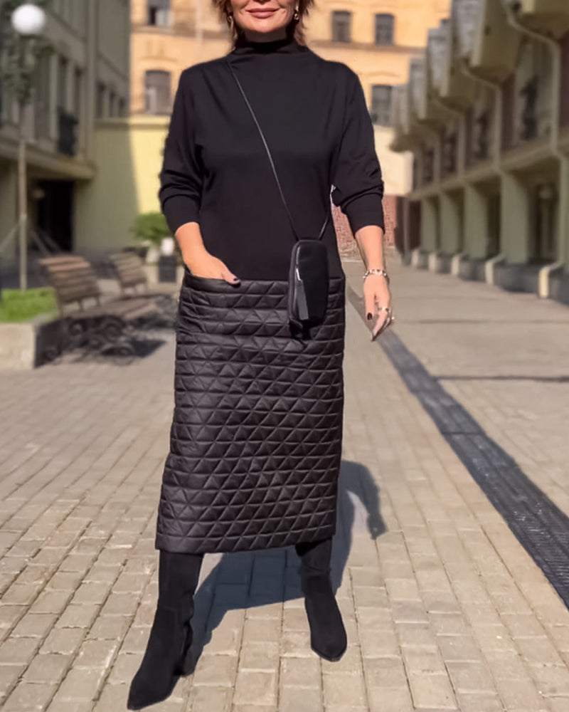 Fasjonabel Halv Turtleneck Kjole Med Lange Ermer