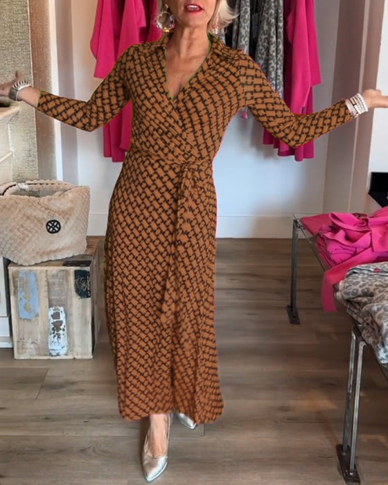 Elegant maxikjole med V-hals