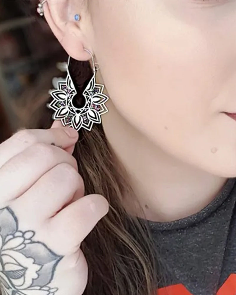 Overdrevne hule vintage øredobber