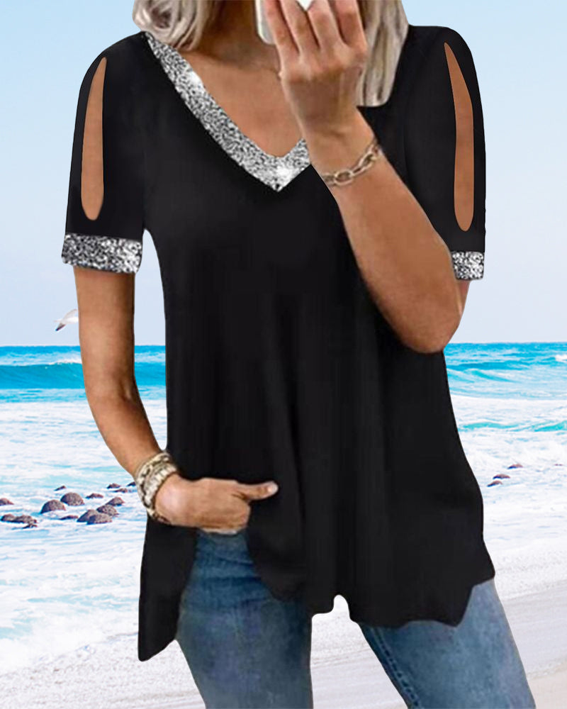 Solid t-skjorte med paljetter utenfor skulderen