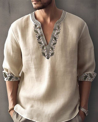 Avslappet topp med v-hals for menn med paneltrykk