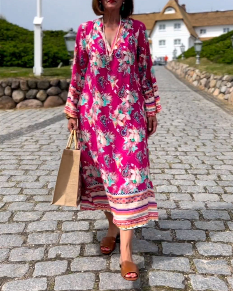 Langermet løs kjole med v-hals