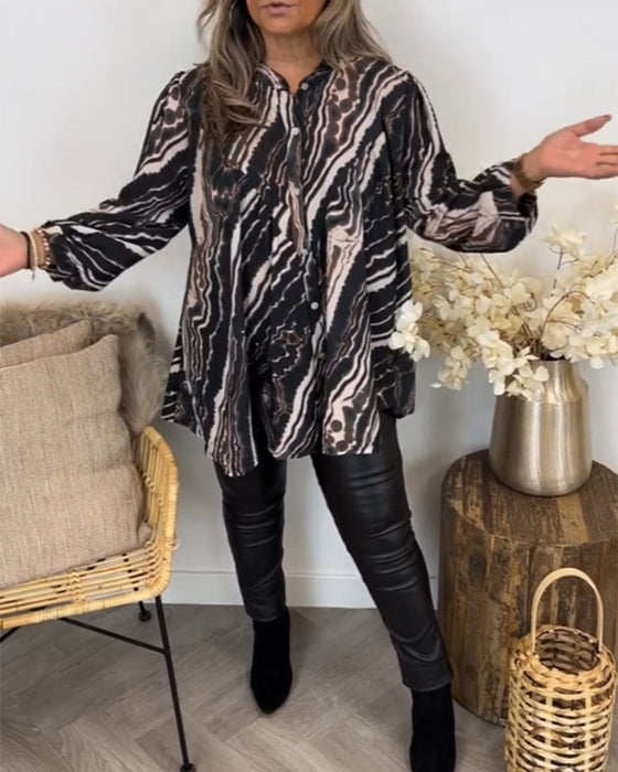 Bluse med retrostil og lange ermer