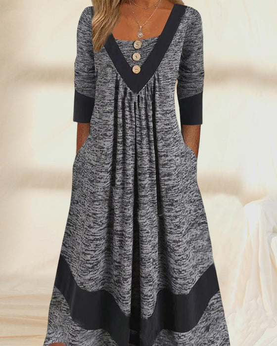 Uformelt kjole med firkantet hals med knapper