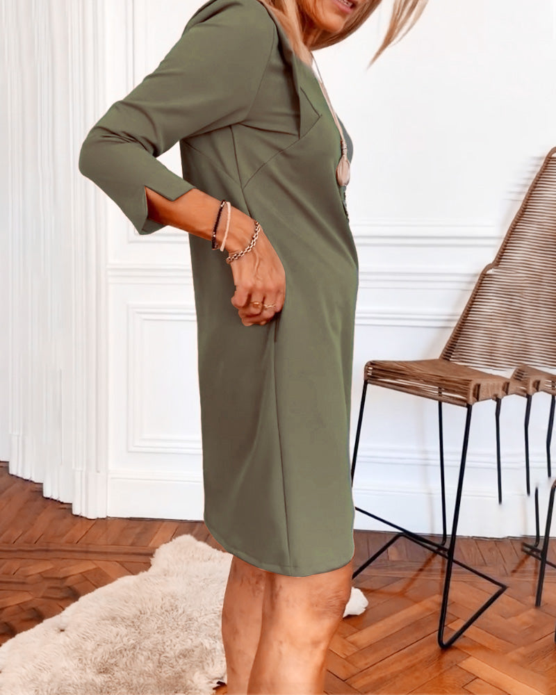 Elegant Shift-kjole med lange ermer