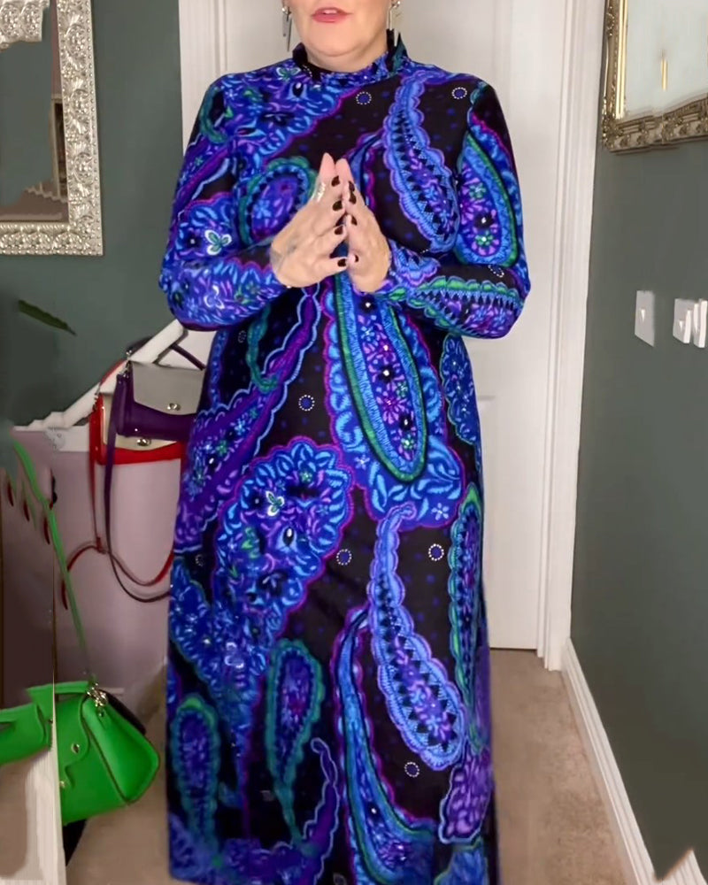 Elegant kjole med paisley-trykk