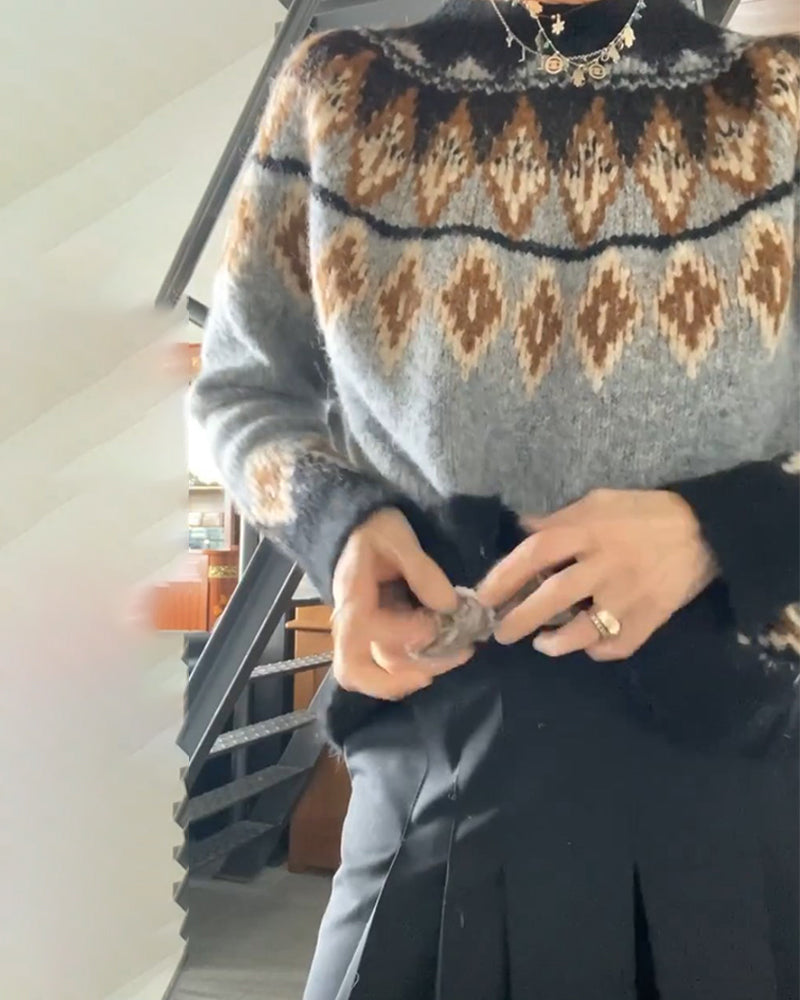 Kontrast geometrisk genser