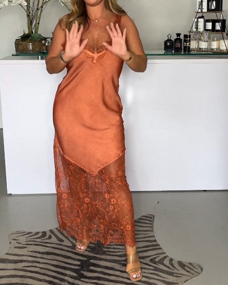 Ensfarget seleselekjole med blonder