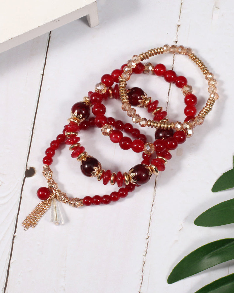 Flerlags perlearmbånd med frynser i bohemisk-stil