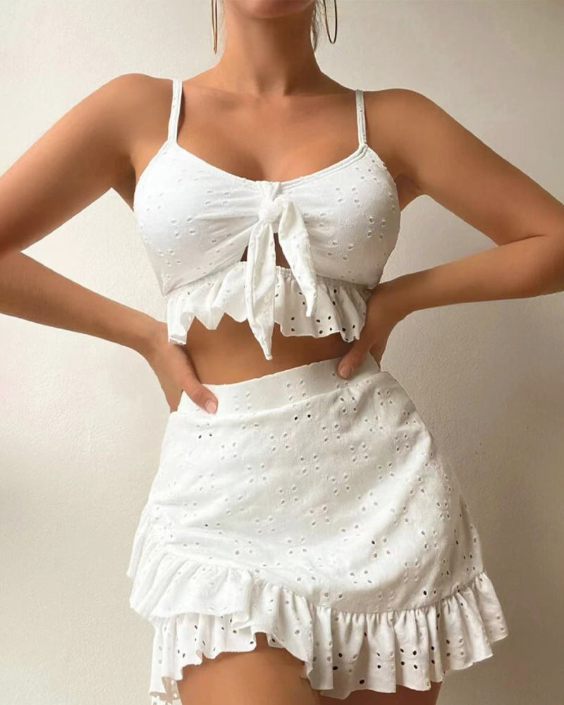 Tredelt bikinisett med kjole