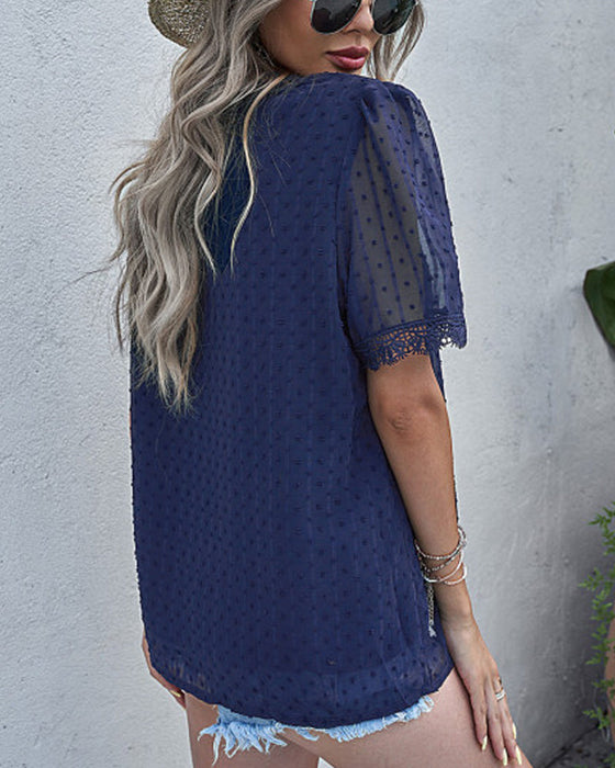 V-hals bluse med engelsk blonde