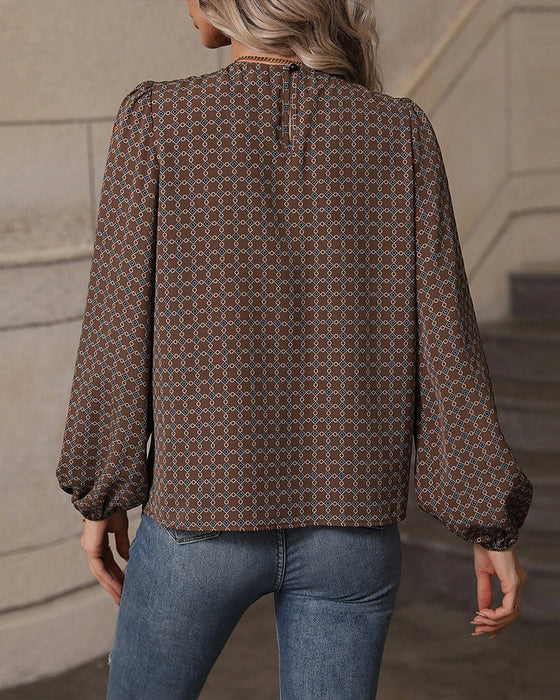 Topp med rund hals med retro geometrisk trykk