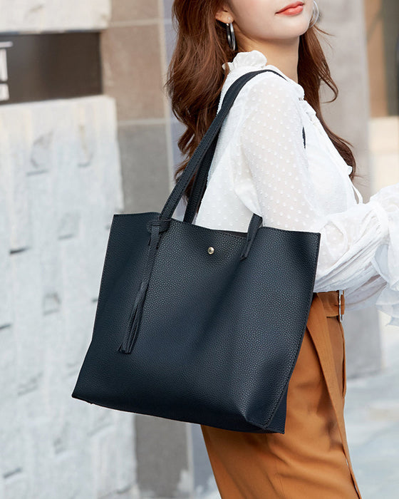 Kapasitet med ensfarget dusk skulderveske med stor