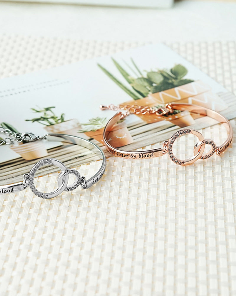 Vennskapsinspirerende armbånd