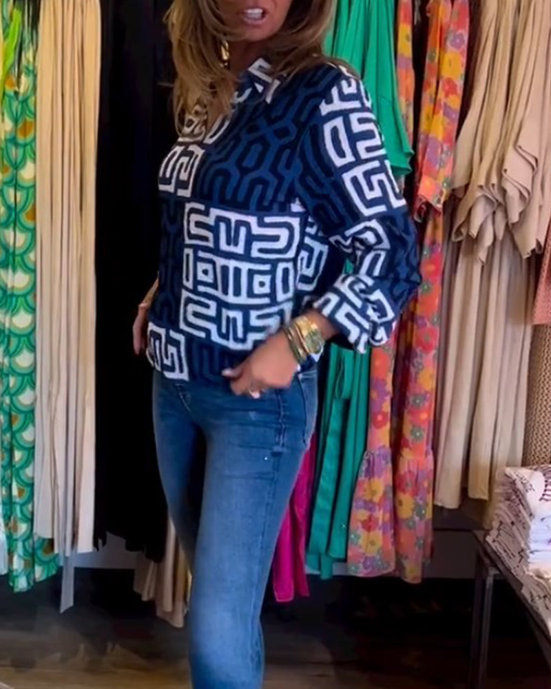 Topp med lang erme og V-hals med trykk