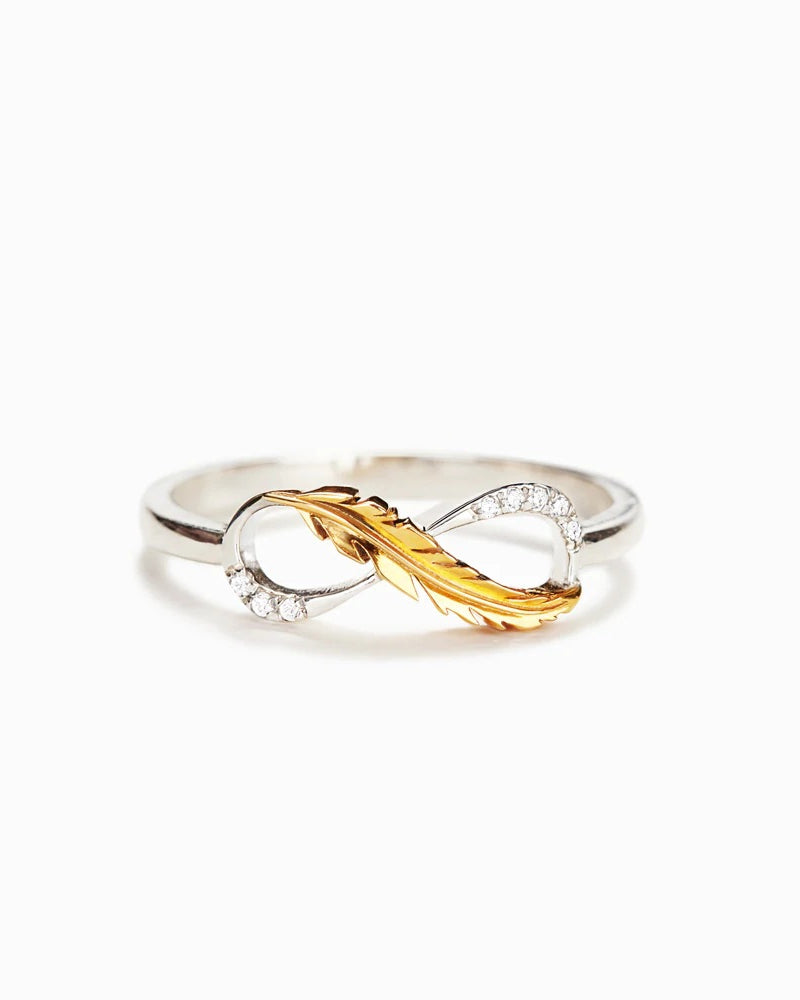 Fjær ring med klassisk tofarget