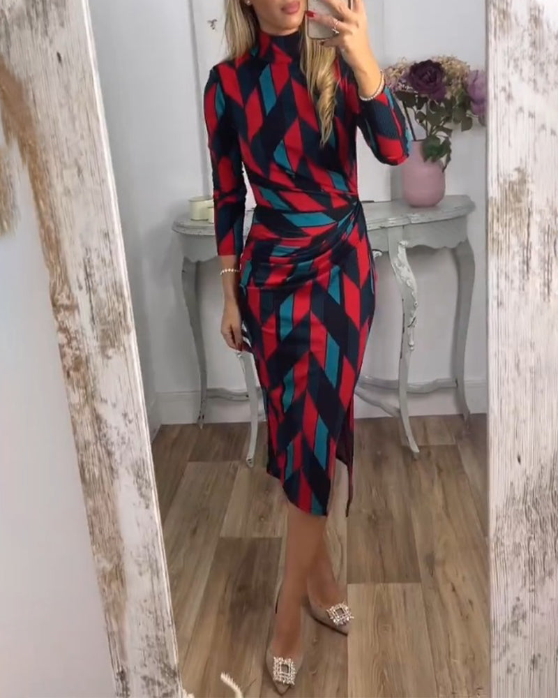 Kjole med splitt med diamantmønster