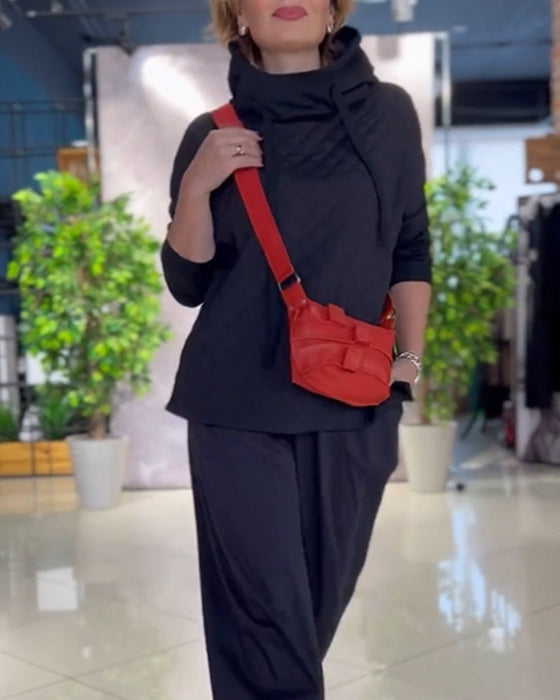 Høyhalset rutete hettegensere med lange ermer