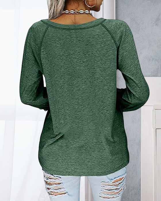 Ensfarget topp med blonder