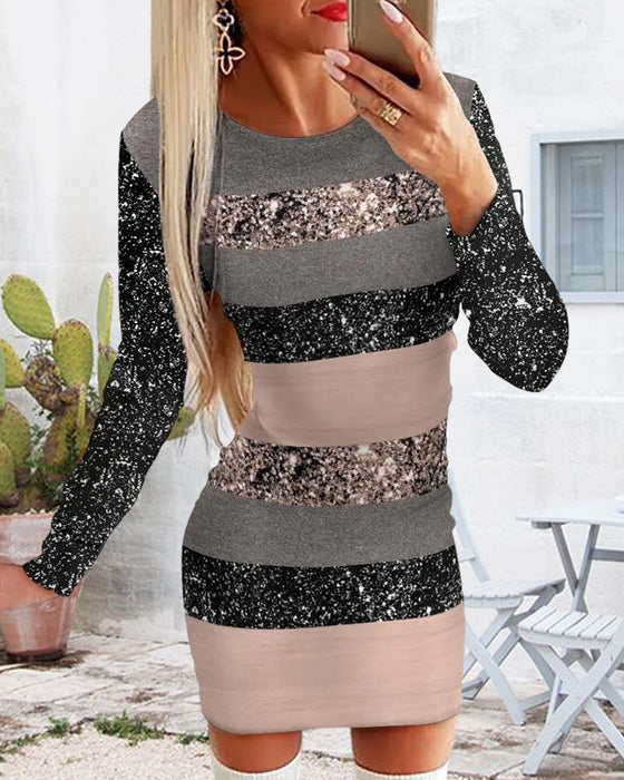 Langermet kjole i fargeblokktrykk