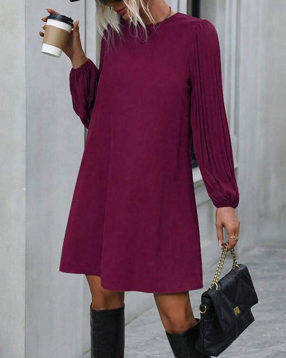 Kjole med elegant stil og solid farge