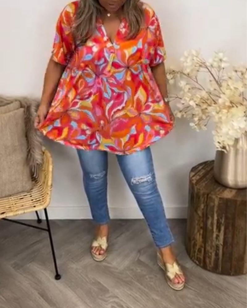 T-skjorte med V-hals og korte ermer