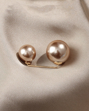 Perle sikkerhetsnåler