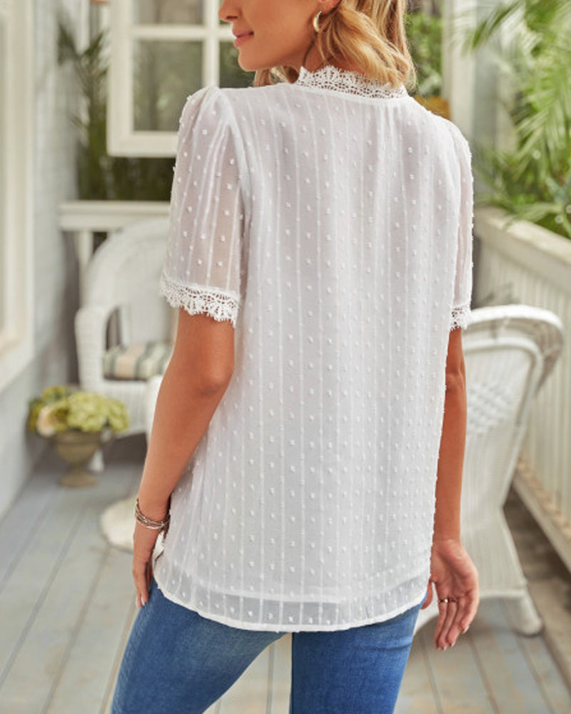 V-hals bluse med engelsk blonde