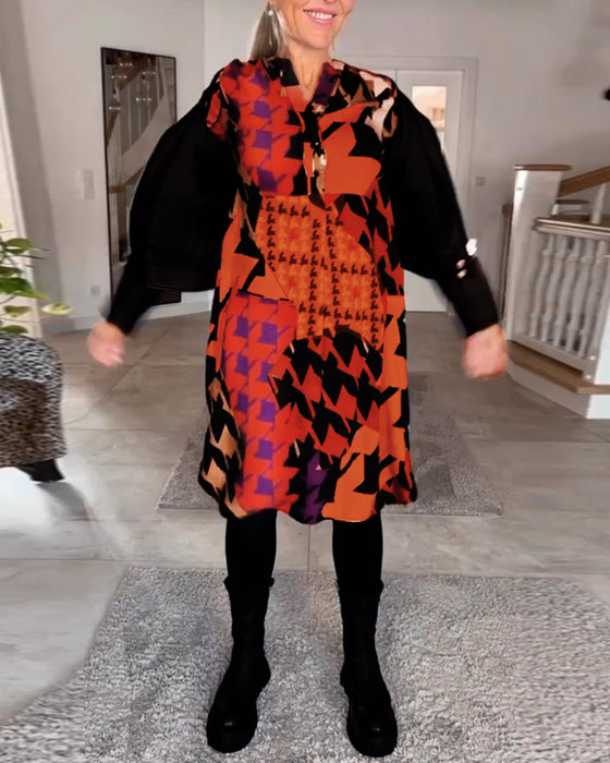 Kjole med v-hals og lange ermer