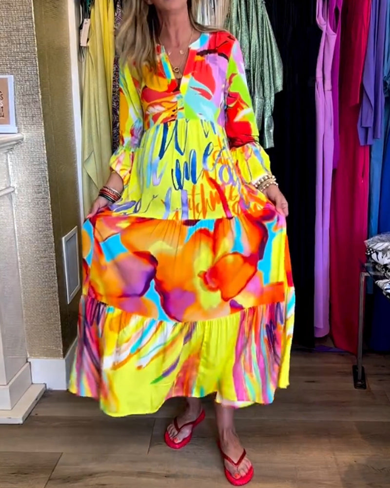 Kjole med utsvungne ermer og trykk