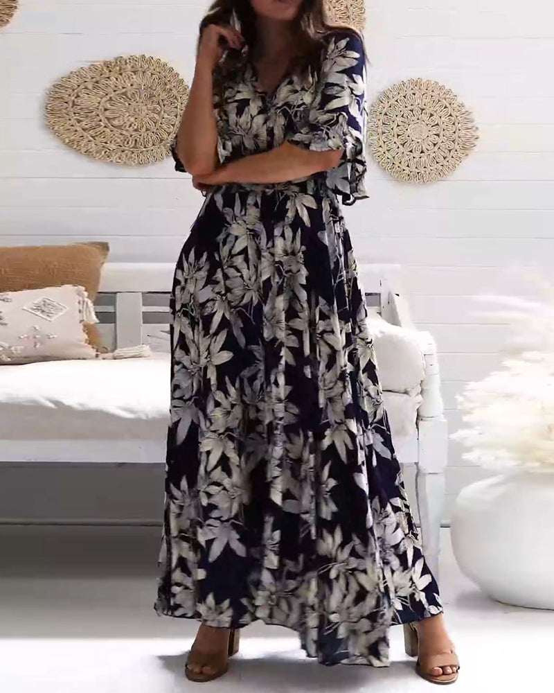 Kjole med eleganse og blomster