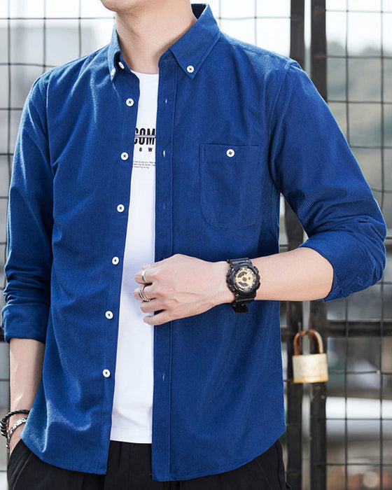 Skjorte med ensfarget med langermet med cordfløyel