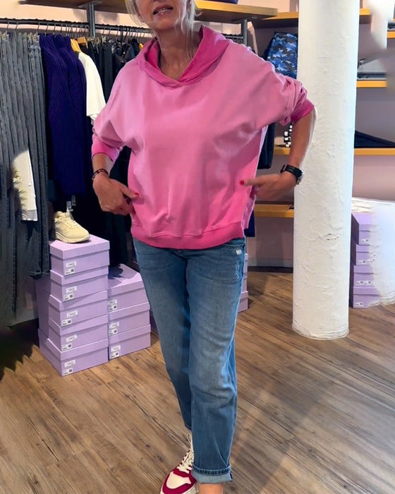 Uformell hettegenser i gradient farge