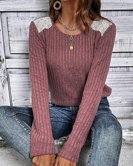 Langermet blonde topp med rund hals