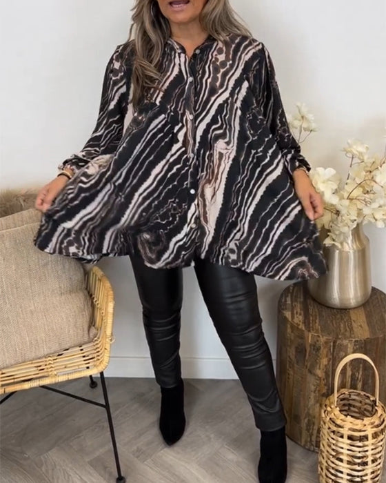 Bluse med retrostil og lange ermer