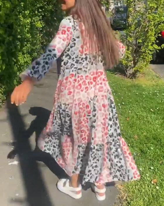 V-hals printet volang uformell kjole