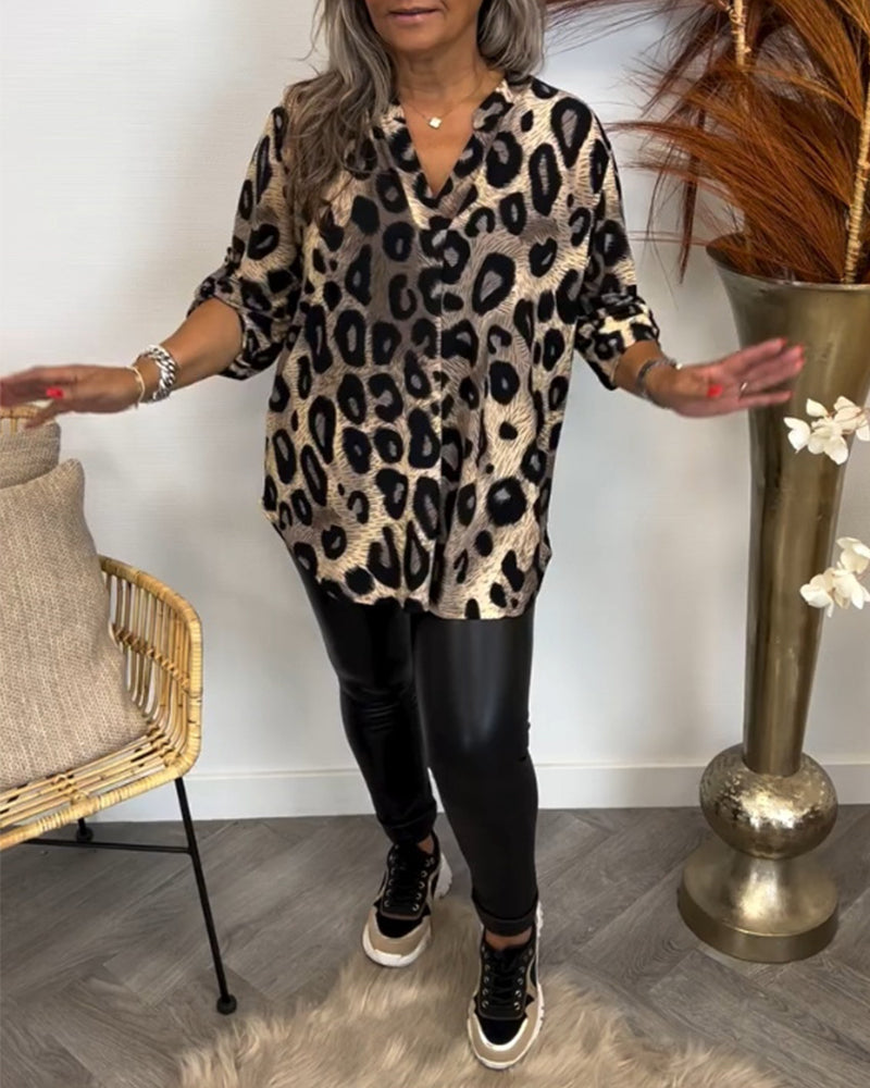 Langermet topp med leopard og trykk