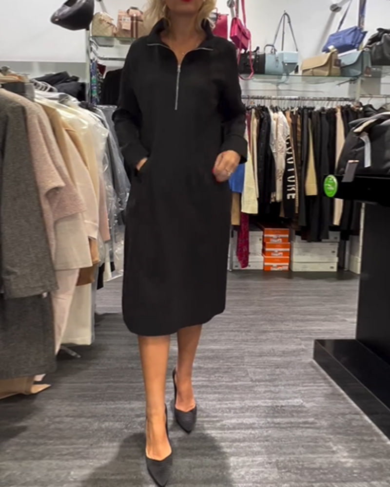 Ensfarget kjole med glidelås med krage