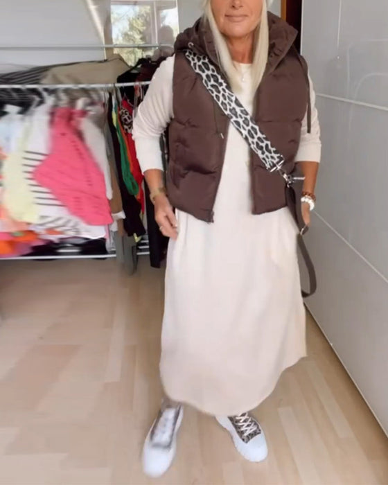 Ensfarget vest frakk med hette