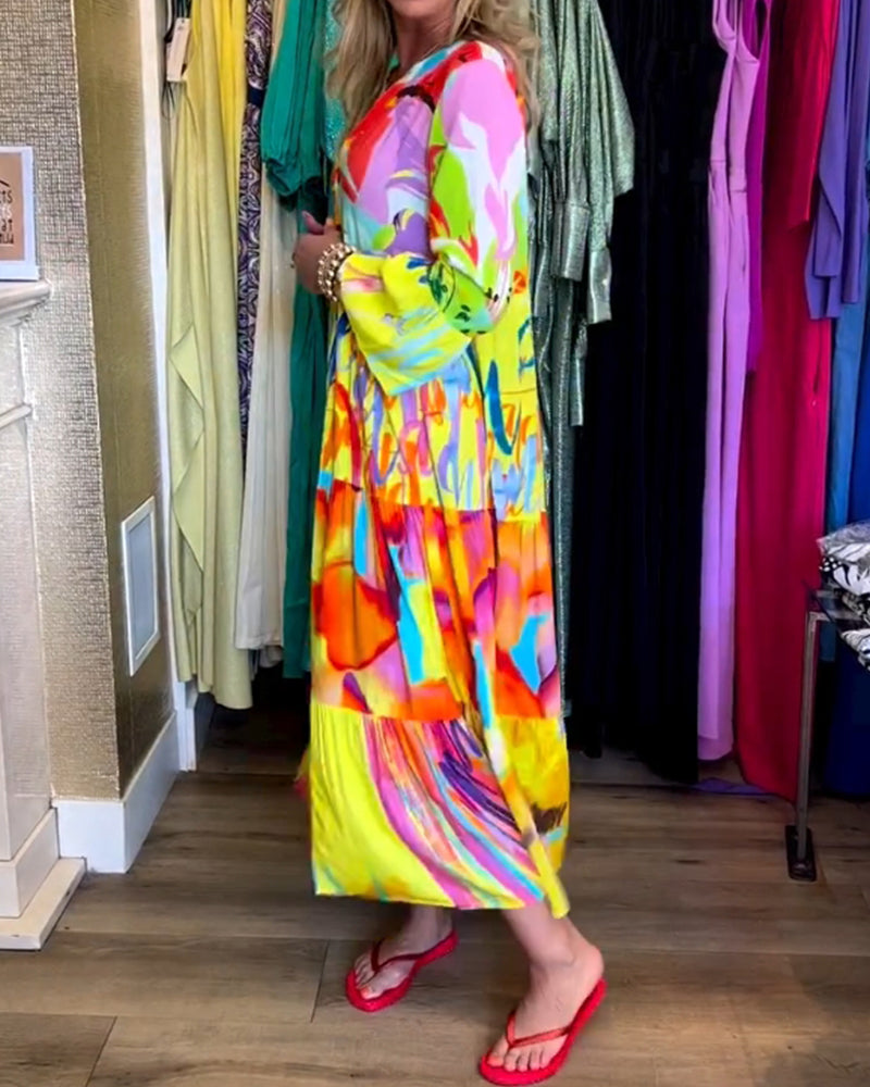 Kjole med utsvungne ermer og trykk