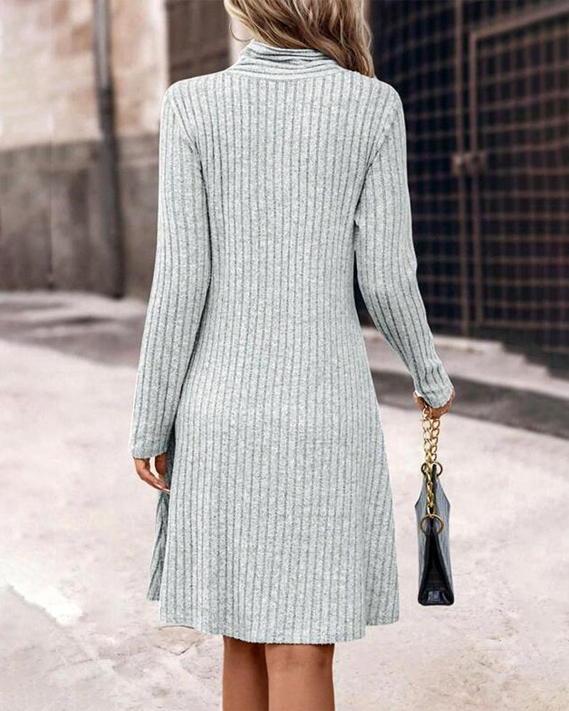 Elegant Ensfarget Kjole Med A-Linje