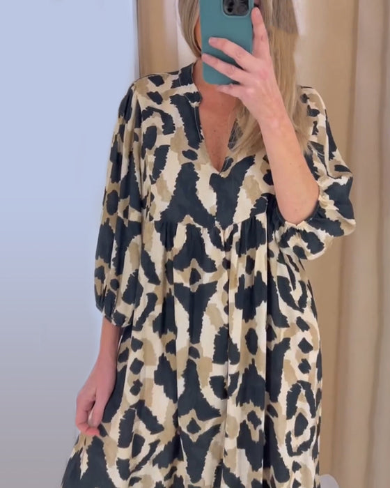 V-hals printet uformelt lang kjole